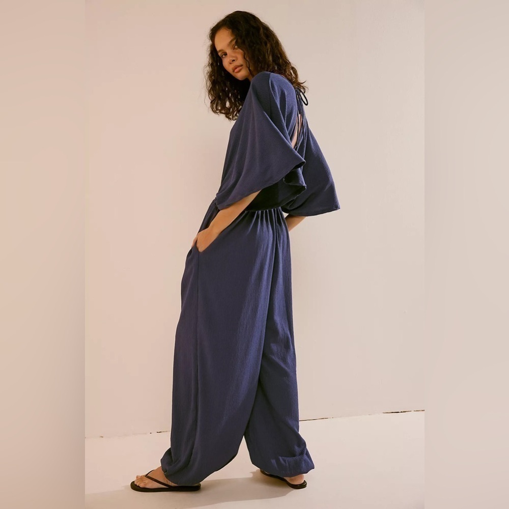 FREE PEOPLE “ Venus One Piece” women’s butterfly sleeve jumpsuit in blue XS nwt - Picture 3 of 13
